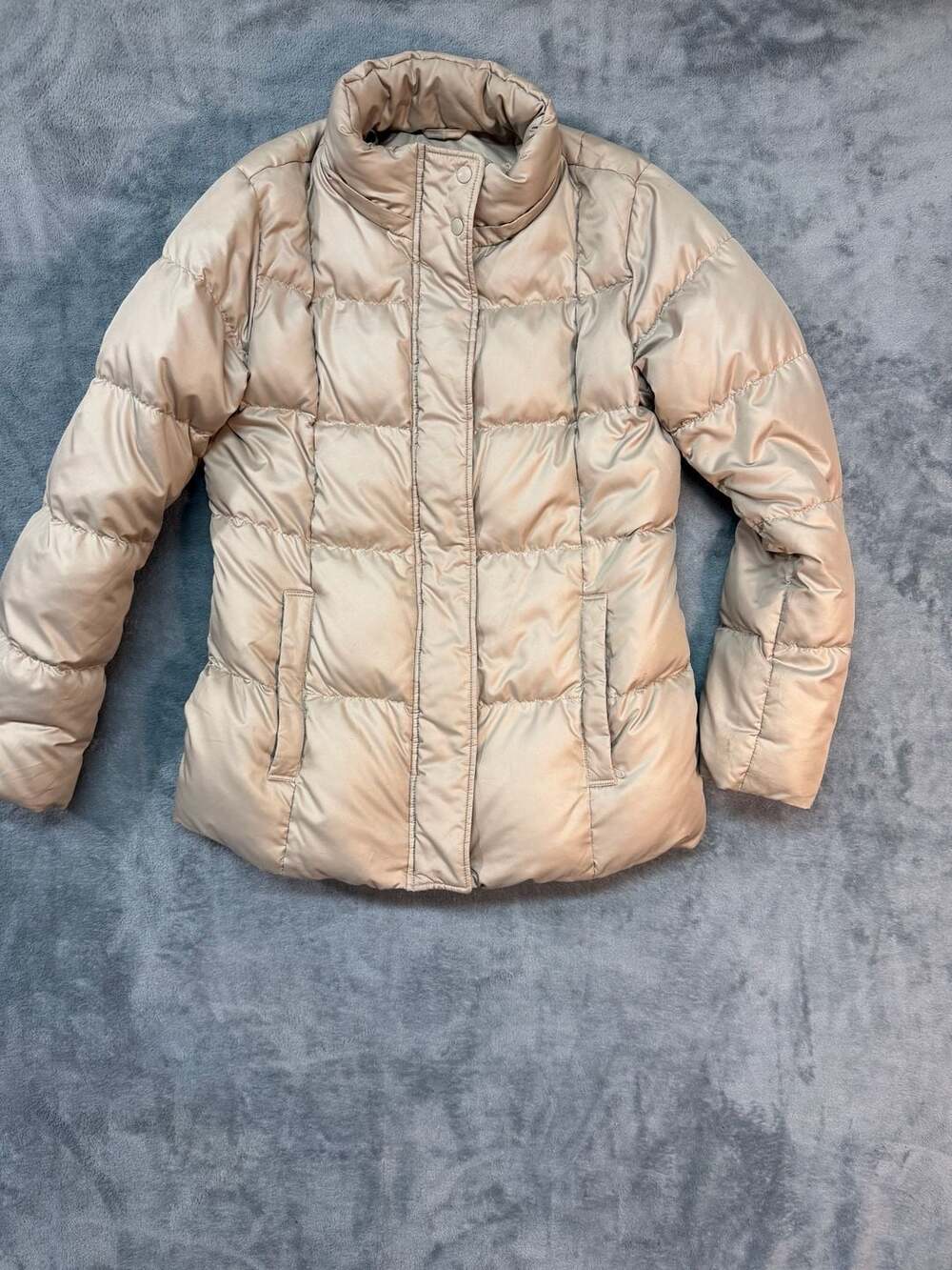 Uniqlo Premium Down Puffer Jacket Size M Beige Polyester